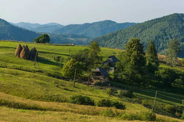 Krajobraz Wiejski Bukowinie Karpaty Ukraina — Zdjęcie stockowe