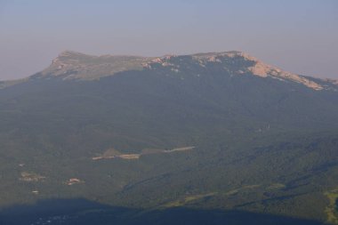 Chatyr-Dag dağlık kitle, Demerdzhi dağından manzara, Kırım