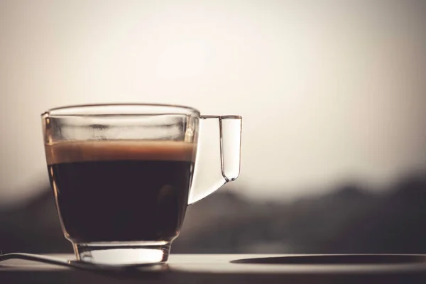 Espressokaffee Morgen Auf Einem Cafétisch Mit Vintage Licht Als Verschwommenem — Stockfoto