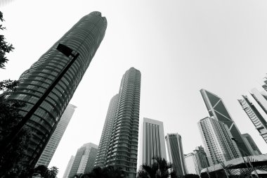 ofis binaları arka plan siyah ve beyaz renkte