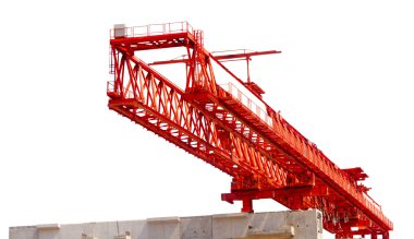 Beyaz arka plan üzerinde izole truss vinç