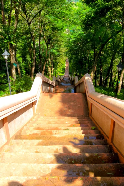 Stairs for walk up and down to khao kradong volcano or Khao Krad — Stock Photo, Image