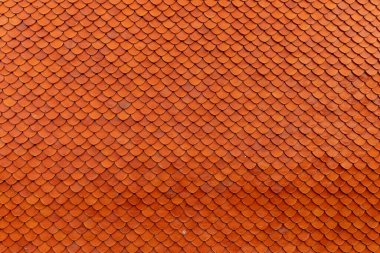 Tayland tapınağında kil kiremit çatı dokusu