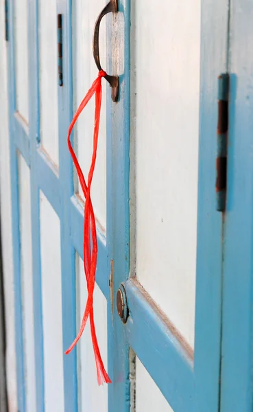 Puertas de madera contrachapada estilo antiguo — Foto de Stock