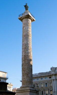 Roma, Marcus Aurelius 'un Piazza Colonna' daki sütunu