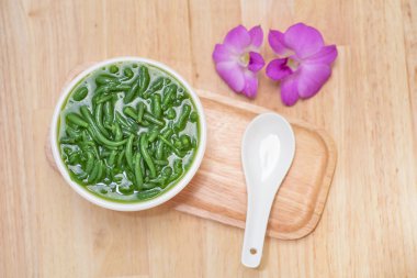 LOD chong, Hindistan cevizi sütü bir geleneksel Tay tatlı