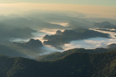 sabah sis Dağı'nda 