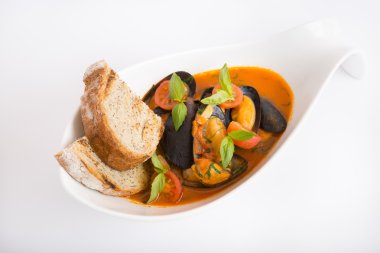 Taze Midye çorbası