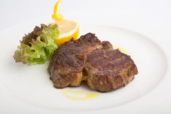 Gegrilde steak vlees — Stockfoto
