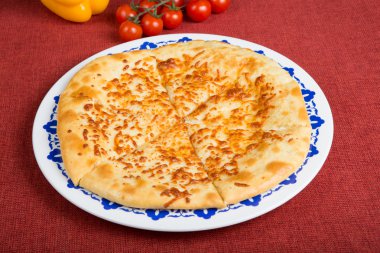 Bütün Khachapuri ekmek