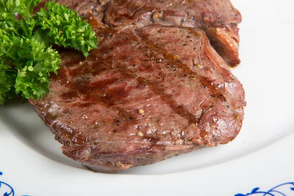 Fried beef steak — Stock Photo, Image