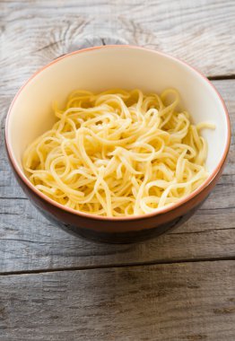 Asya noodles pişmiş
