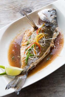 soslu ızgara balık