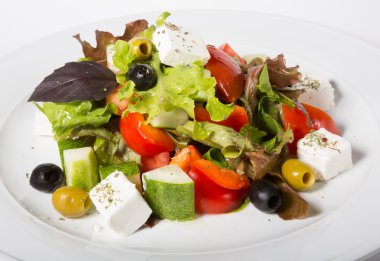 Taze Yunan salatası