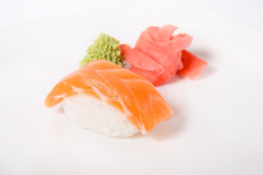 Somonlu Nigiri Suşi.