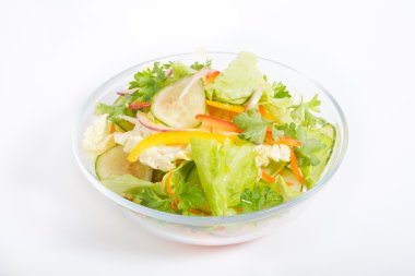 Yeşil sebze salatası