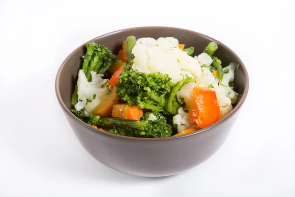 Kom van gekookte groenten — Stockfoto