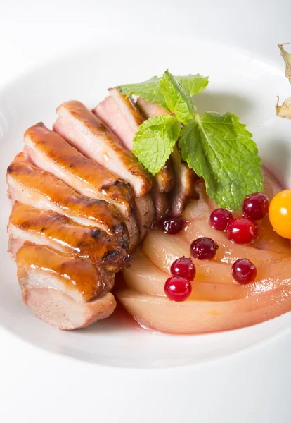 Kızarmış ördek eti