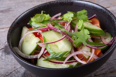 karışık sebze salatası