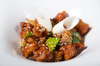 Çin kızarmış domuz eti