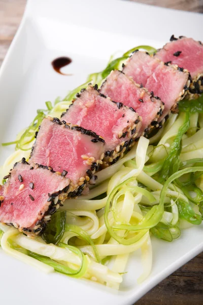 Tuna meat with salad — Stock Photo, Image