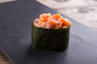 Geleneksel Japon gunkan