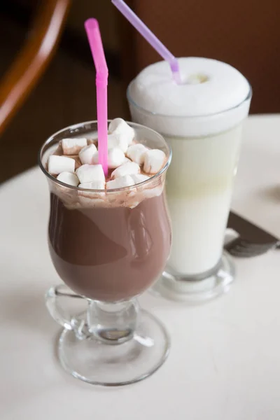 Bebida Caliente Chocolate Con Malvaviscos Paja —  Fotos de Stock