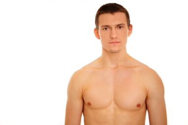 Genç atletik adam gömleksiz