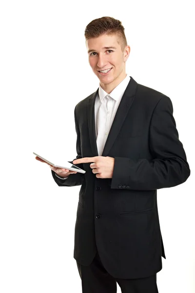 Geschäftsmann arbeitet an Tablet-PC — Stockfoto