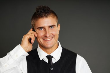 İşadamı görüşmeler telefona