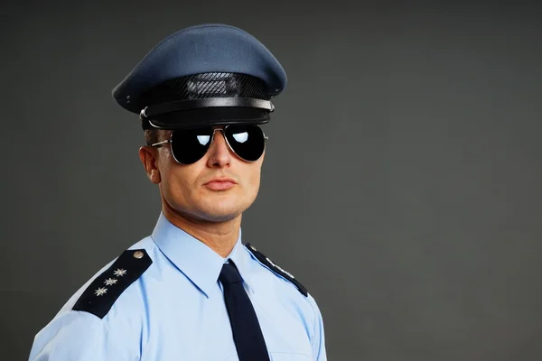 Policeman in sunglasses — Stock Photo, Image