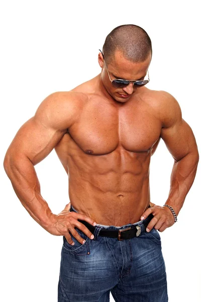 Muscular man in sunglasses — Stock Photo, Image