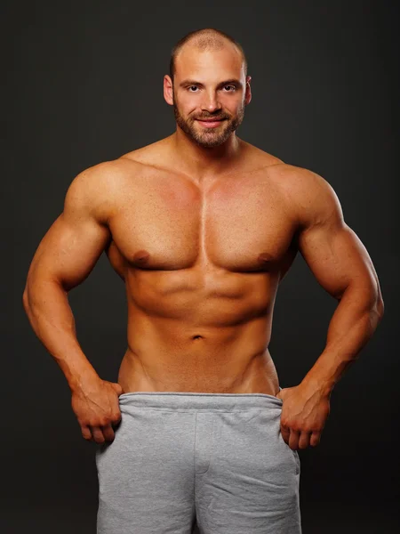 Handsome muscular man — Stock Photo, Image