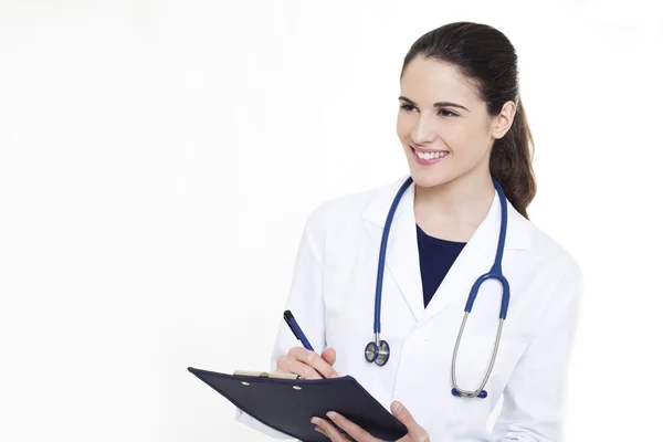  genç bir doktor stetoskop ve Pano 