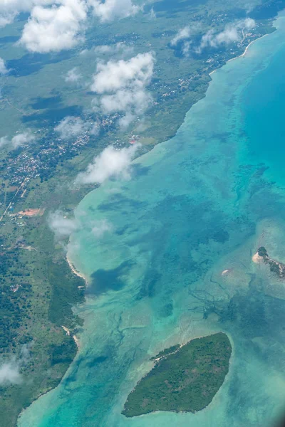 Flygfoto Zanzibar Zanzibar Tanzansk Indiska Oceanen Blå Hav Bakgrund — Stockfoto