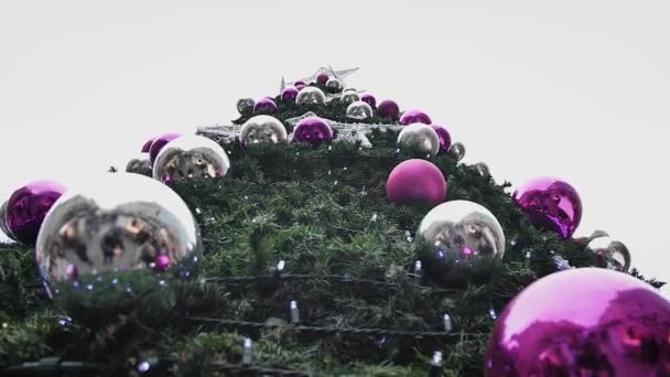 Christmas Balls Hanging Christmas Tree Prague Christmas Market High Angle — Stock Video