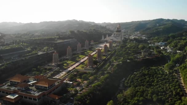 Drone Aéreo Vista Pôr Sol Guang Shan Buda Museu Kaohsiung — Vídeo de Stock