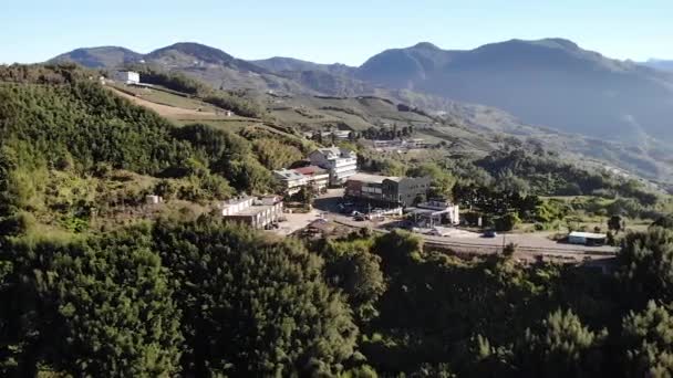 Vista Aérea Drone Sobre Aldeia Montanha Terraços Chá Alishan Taipei — Vídeo de Stock