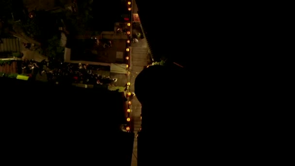 Avión Teledirigido Aéreo Vista Nocturna Sobre Pueblo Montaña Jiufen Taiwán — Vídeos de Stock