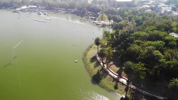 Luchtfoto Drone Uitzicht Lotus Pond Lake Kaohsiung Stad Taiwan Low — Stockvideo