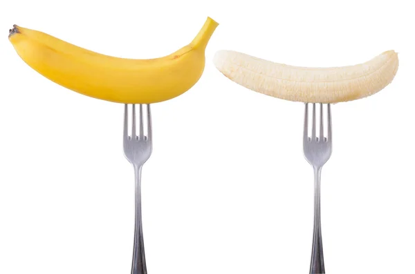 Banane sur une fourchette isolée — Photo