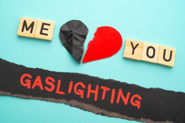 İkna kabiliyeti, piyon, kırık bir kalp ve 