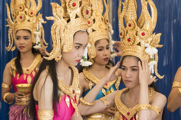Παραδοσιακός Χορός της Ταϊλάνδης κορίτσια — Φωτογραφία Αρχείου