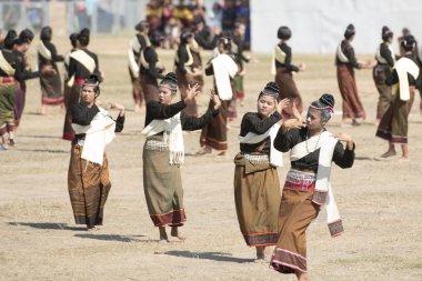 Geleneksel Tay Kızlar dans