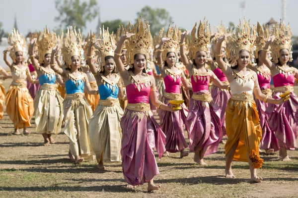 Dança tradicional tailandesa meninas — Fotografia de Stock