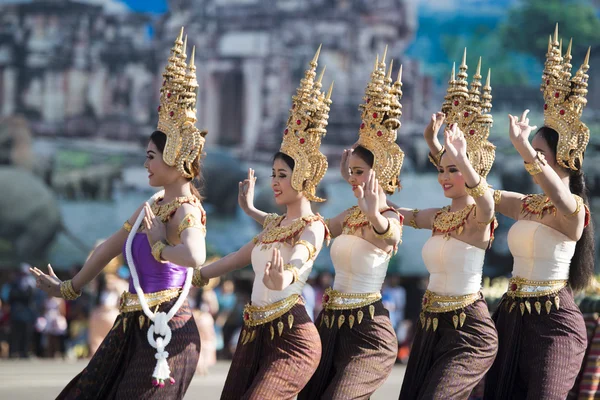 Dança tailandesa tradicional — Fotografia de Stock