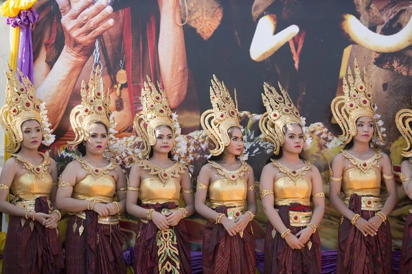 Tradycyjny tajski taniec — Zdjęcie stockowe