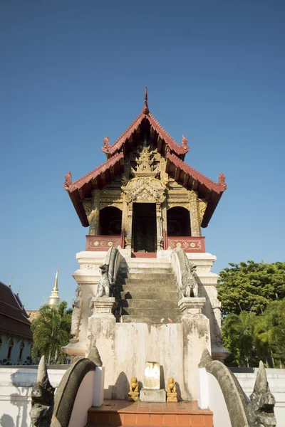 Wat chedi Luang na cidade — Fotografia de Stock