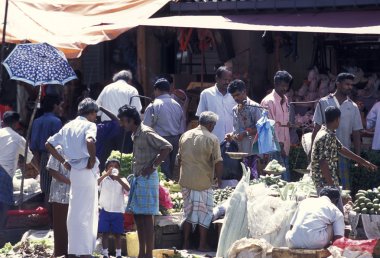 Hikkaduwa şehir içinde belgili tanımlık çarşı