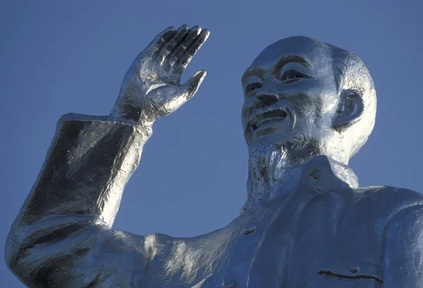 ホー ・ チ ・ ミンの銅像 — ストック写真